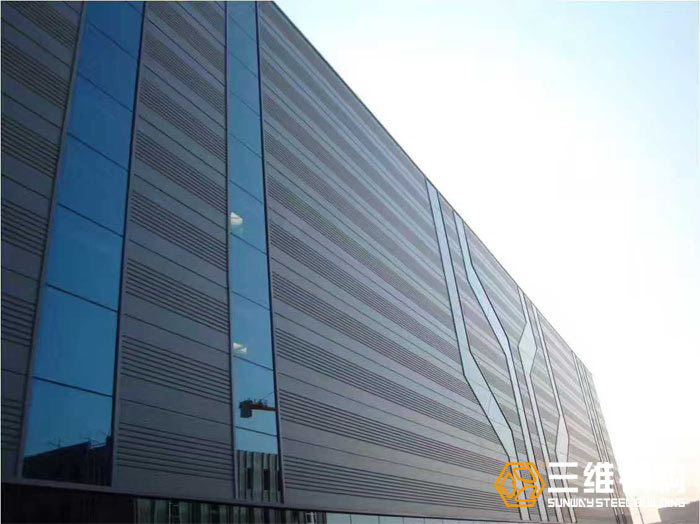 高層鋼結(jié)構(gòu)建筑的設(shè)計(jì)圖