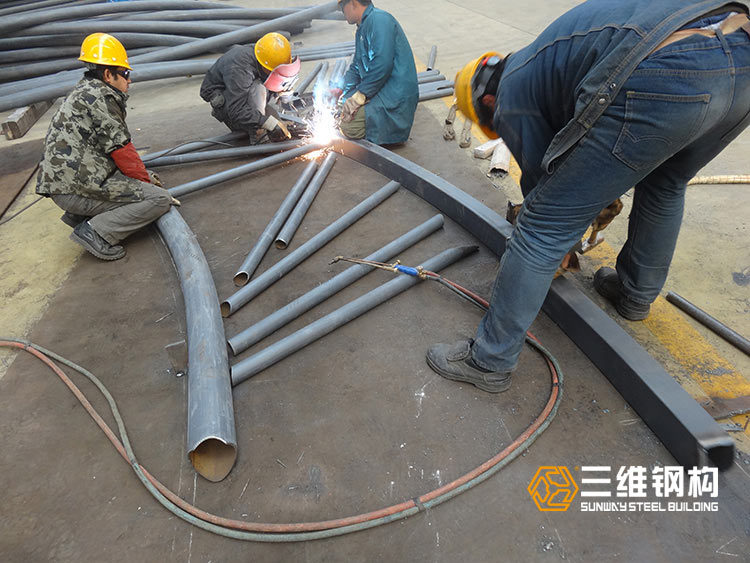 三維鋼結構工程立裝法